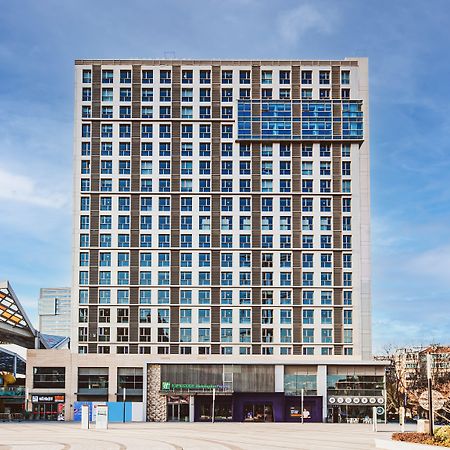 Holiday Inn Express Shanghai Baoyang By Ihg Exterior photo